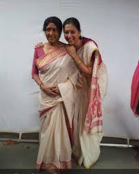 What was the name of jayanthi's father's job? Ayekz8cpnxvtxm