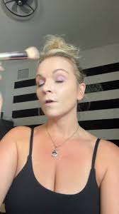 There use to be a time when makeup was my entire life. It’s been over a  decade since I’ve played with makeup in this way and although it’s not  great, it took way too long for me not to have a video. ...