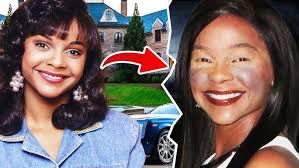Lark Voorhies| How She Lives Is SAD|Try Not To Gasp When You See Her NOW!