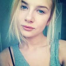 kim dekker (@dekker_kim)