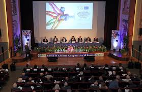 I nuovi progetti affiancano i prodotti esistenti, ampliando l'offerta di ioc e rinnovando il catalogo. Dal 1 Dicembre Scende In Campo La Bcc Brianza E Laghi Brianzapiu Il Bello E Il Buono Della Brianza E Del Lario