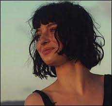 10 Current Alternatives To Hairstyles For Short Wavy Hair 2020 Alternatives Current Hair Hairstyles Thick Hair Styles Short Wavy Hair Short Hair Styles