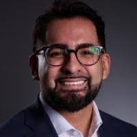 Adam Muniz's Instagram, Twitter & Facebook