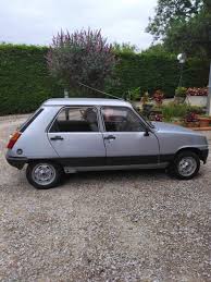 Image result for Gris Argent 1982 Renault