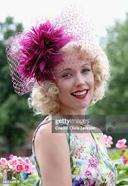 63 Violet Flo Stock Photos, High-Res Pictures, and Images