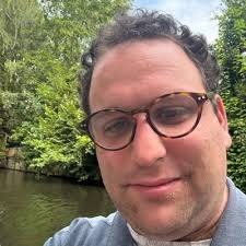 Andy Laub (@andydl321)