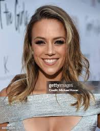 1.677 Jana Young Fotos und hochauflösende Bilder