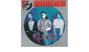 Xx0231 gm dm c aku bagaikan tawanan a# dm di dalam perang rindu dm c asyik berganti derita a# dm cinta tak kesudahan. Luka Seribu Rindu By Fotograf On Amazon Music Amazon Com