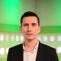 400+ perfiles de «Vecchi»