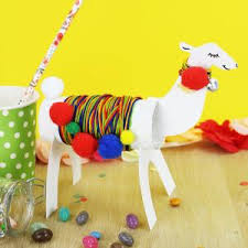 Les rouleaux de papier toilette sont un classique des bricolages pour enfants. Bricolage Rouleau Papier Toilette Rouleaux Papier Toilette Sur Tete A Modeler