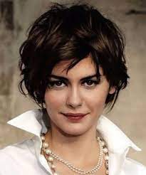 15 kurze frisuren für dickes haar zu sehen erstaunlich wenn du angeborenes dickes haar hast dann musst du weltweit von vielen frauen beneidet werden. 50 Hinreissende Kurze Frisuren Fur Dicke Haare Deutsch Style Kurzhaarfrisuren Frisur Dicke Haare Kurze Frisuren Fur Dickes Haar