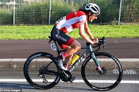 When did kiesenhofer win her first olympic medal? N5yzrettf E2wm