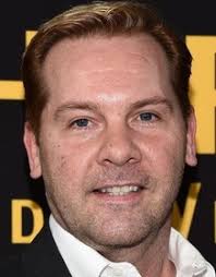 Jeff Hare's Instagram, Twitter & Facebook