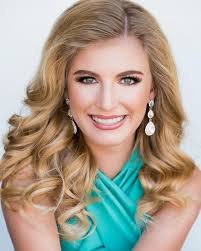 Brooke Rowe (@officialbrookerowe) • Instagram photos and videos