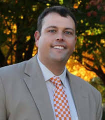 TRACE: Tennessee Research and Creative Exchange Circle Park News September  2014