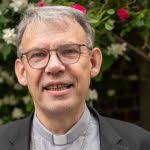 Le cardinal Arthur Roche ordonne 20 prêtres de l'Opus Dei à Rome