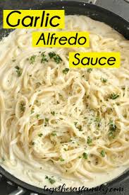 Cream Cheese Alfredo Sauce Is An Easy 30 Minute Dinner That Is So Cr In 2020 Alfredo Sauce Recipe Easy Homemade Alfredo Sauce Alfredo Sauce Recipe Without Heavy Cream
