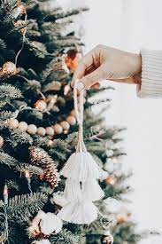 Yeeeeeeeer,in this video, i decorate a bohemian style christmas tree. Pin On Frohe Weihnachten Merry Christmas