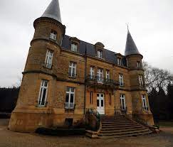 Michel fourniret (born 4 april 1942) is a convicted french serial killer who confessed in june and july fourniret buried at least two of his victims at his sautou chateau near donchery in the french. Perpetuite Pour Fourniret L Ogre Des Ardennes