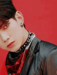 Choi Selena Ran Away From Her Home After Finding Out A Terrifying Fam Fanfiction Fanfiction Amreading Books Wattpad Pop Group Kpop Boy Groups