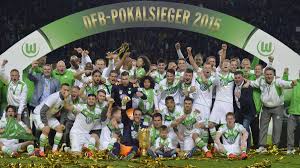 We also carried out mobile and guerrilla operations to further amplify the campaign message see your picture live on the vw perimeter board at the dfb finals. Vfl Wolfsburg Gewinnt Dfb Pokal Und Versaut Bvb Trainer Jurgen Klopp Den Abschied Eurosport