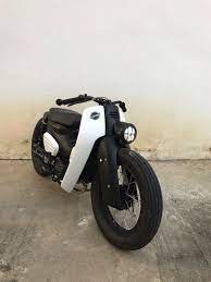 世界中のファンを虜にした スーパーカブ カスタムマシンが買える タイのカスタムバイクショップ k speed が日本上陸 1 2 ねとらぼ スーパーカブ カスタム カスタムバイク スズキカフェレーサー