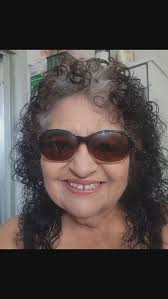 Who said pampering was easy 😂 i strapped down la Tia Jane Valdez Banegas  and gave her a wax to shape her beautiful eyes and to take of some shadow  she had