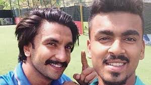 It is said that the star cast will shoot the last scene of eth film at the lord's ground after the ongoing 2019 world cup concludes. 83 Ranveer Singh Greets His Fans At Dharamshala