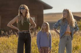 Michelle Pfeiffer makes a stunning television comeback with 'The Madison'