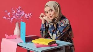 Join facebook to connect with hanna kirana and others you may know. Biodata Lesti Kejora Pedangdut Yang Jadi Wanita Tercantik Ke 5 Di Dunia