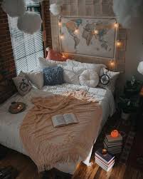 Bohemian Style Ideas For Bedroom Decor Teenbedroomideas In 2020 Dorm Room Decor Minimalist Room Room Decor