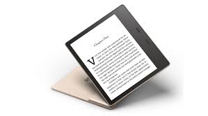 Champagne Gold Kindle Oasis Provides Added Glam To Amazon S Premium Ereader Kindle Oasis Amazon Kindle Kindle