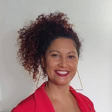 Deborah Monteiro's Instagram, Twitter & Facebook