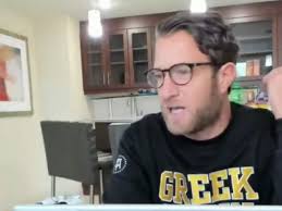 Dave Portnoy Stakes 700k On Amc Again After Exiting All Meme Stocks