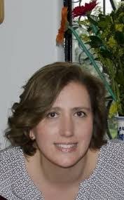 Elsa Corral's Instagram, Twitter & Facebook