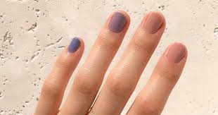 Uñas de gelish color azul marino. Manicuras De Primavera 2020 Disenos Y Colores De Unas De Moda