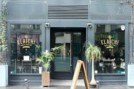 Devanture Du Restaurant Elaichi Vegetarian Street Food A Paris Elaichi Vegetarian Street Food 7 Rue Du Faubourg Saint M Salon De The Restaurant Bon Restaurant