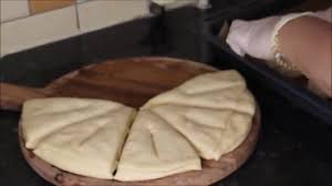 Faire Un Poulet Roti Au Four N A Jamais Ete Aussi Simple Et Bon Youtube