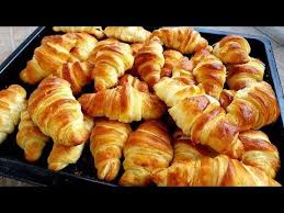 Kroasan Receta Origjinale Youtube Homemade Dinner Rolls Food Homemade Croissants