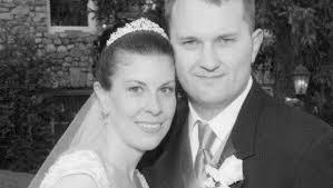 Julie Wise's Instagram, Twitter & Facebook