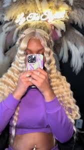 Love a good blonde moment 👱🏾‍♀️😍 Wig Install + Creative lace styling +  crimps 💛 #wiginstall #613frontalwig #blondehairstyles #fyp #trending  #hairstylist #613wighairstyles