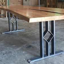 Mesa De Comedor Elm De Borde Vivo Hermosa Mesa De Etsy In 2020 Steel Dining Table Metal Table Steel Furniture