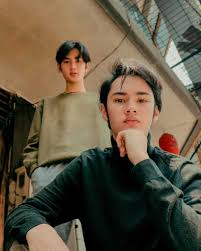 29 jan 1980 (aged 41) burial: 9 Potret Kompak Cole Dan Clay Gribble Yang Disangka Kembar