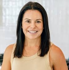 Diane Hackett's Instagram, Twitter & Facebook