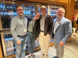 Big shout out to our AyreFam in Pennsylvania and Virginia, with  @nowlistenhere. Couldn't have asked for a more focused and awesome group to  help us make a big splash, at this years @