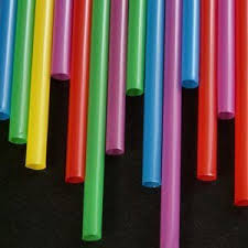 Jeu De Paille 10 Idees Droles Et Amusantes Idee Jeux Anniversaire Idee De Jeux Ballon Baudruche