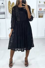 Nos robes en stock sont expédiées rapidement, possibilité d'être échangées et remboursées comme en magasin ! Robe Noir Double En Dentelle Avec De La Broderie Vetement Femme