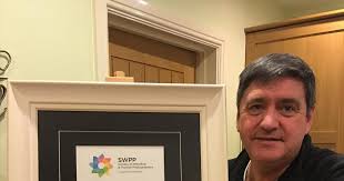 Falklands vet wins Master title for his photos