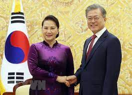 + lý luận chính trị: Chá»§ Tá»ch Quá»'c Há»i Nguyá»n Thá» Kim Ngan Há»i Kiáº¿n Tá»ng Thá»'ng Han Quá»'c