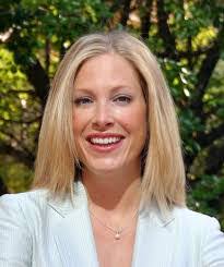 Suzanne Prescott's Instagram, Twitter & Facebook